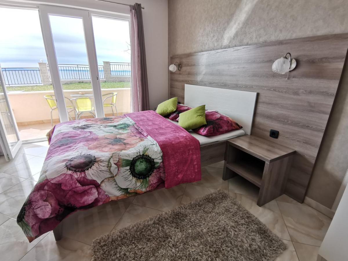 Apartments Rakuljic Podstrana Room photo